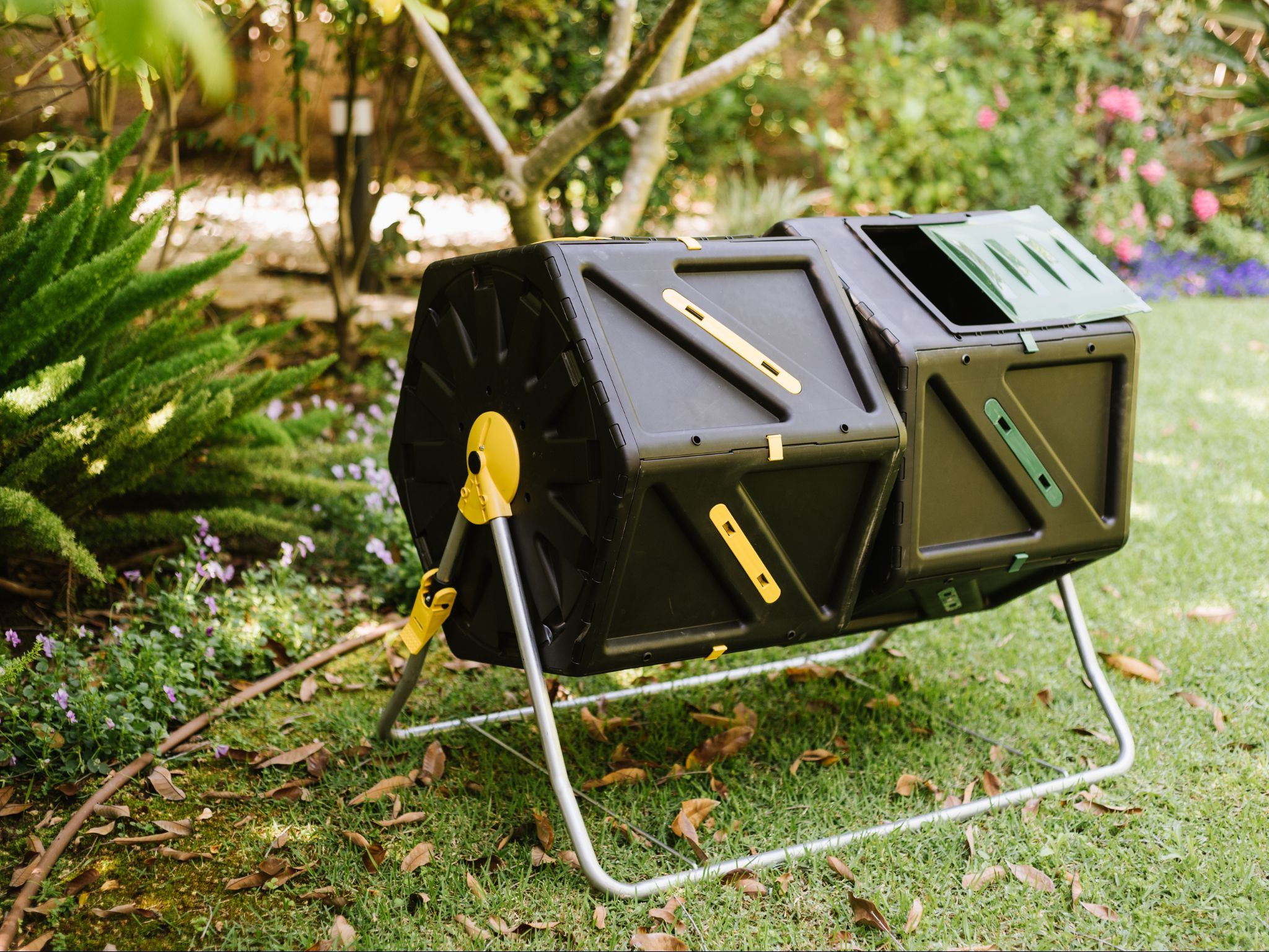 Miracle Gro composters assembly guide Easy and friendly instruction guide